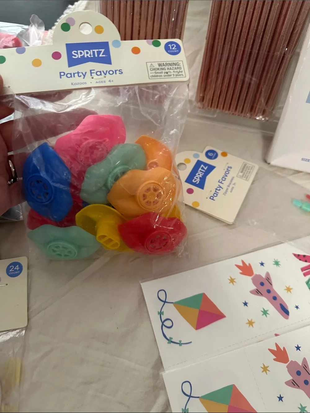 Spritz Colorful Party Favor Kit - Pink, Yellow, Red, Blue, Green, Purple NWT